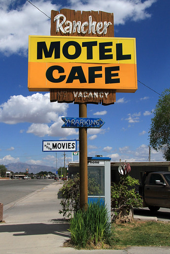 arbyreed neonsign motelsign cafesign delta millardcountyutah phonebooth vintage