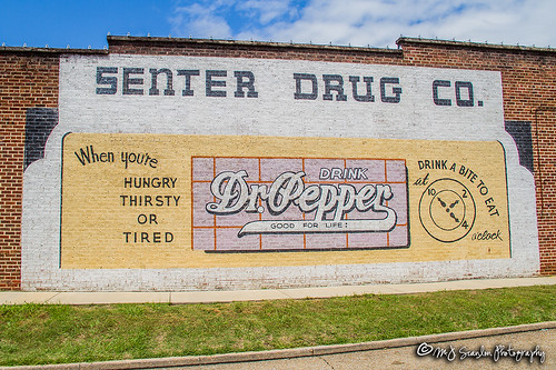 scanlon digital 7d canon drpepper wall advertisement ad fulton mississippi building structure brick downtown old smalltown square