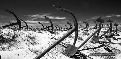 kg170515051bw21 copyrightgreenshootsphotography graveyard algarve portugal coast tuna fishing anchors sand dunes beachblackandwhite landscape