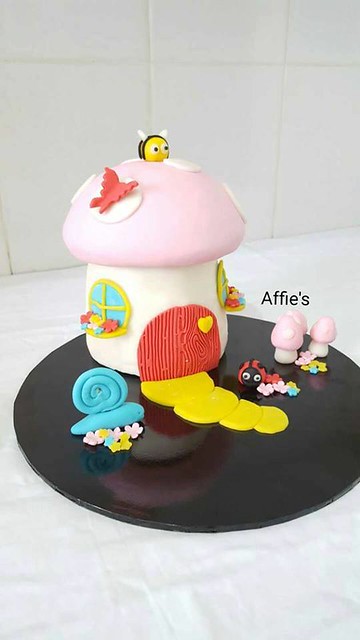 Cake by Affie Baking