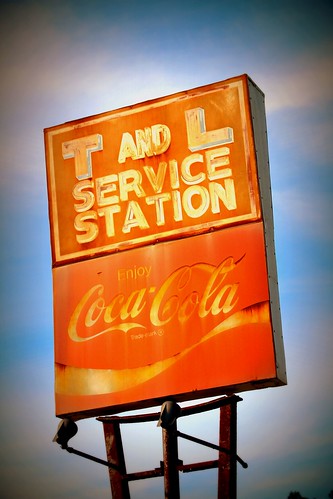 cowgirlinthesand neilyoung tlservicestation bearcreek alabama cocacola rust sign signporn