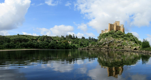 riotejo tagusriver portugal castelodealmourol castleofalmourol landscape panorama water river knightstemplar reflection medieval