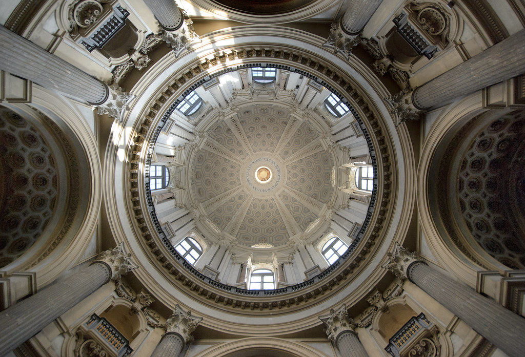 Comida rodillo Limo Superga Dome | The dome of the basilica of Superga in Torino… | Flickr