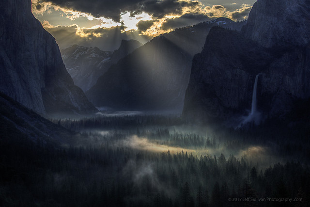 Yosemite Light Rays on Valley Fog