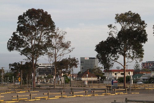 Gravel car park at Victoria University has swallowed up the surrounding neighbourhood