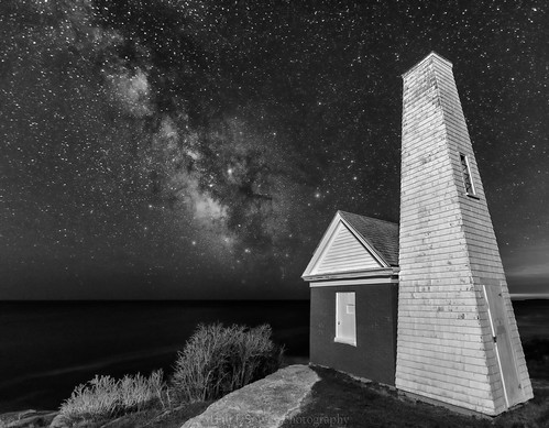 pemaquidpointlighthouse lighthouse maine newharbor bw monochrome stars ocean night nightsky astrophotography landscapeastrophotography
