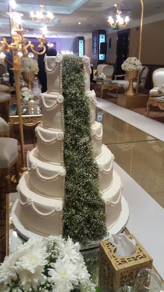 Cake by Shahid Sultan of Cake studio