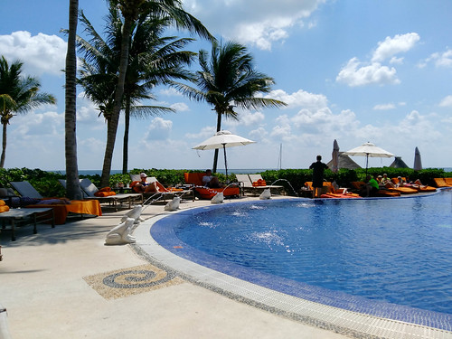 cancun mexico zoetryparaiso pool