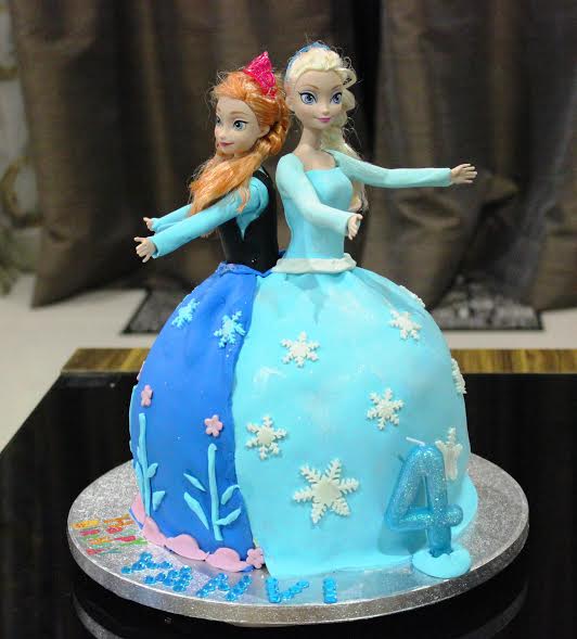 Frozen Themed Cake by Varsha Oswal