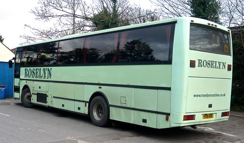 YOR 456 ‘Roselyn Coaches’ Volvo B10M / Jonkheere /1 on ‘Dennis Basfords railsroadsrunways.blogspot.co.uk’