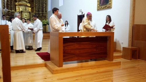 Benção e dedicação do novo Altar