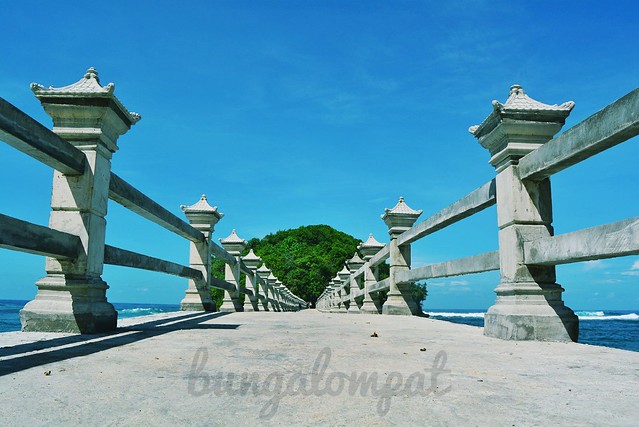 Pantai Jembatan Panjang