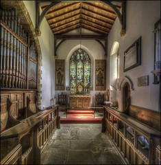 Creaton Church Interior 2