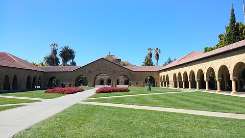 Commuting from Palo Alto Station to Stanford