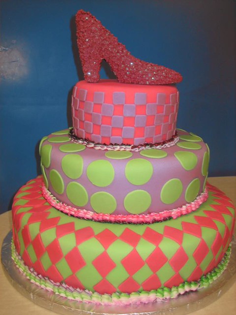 Cake by Nana's Cakes