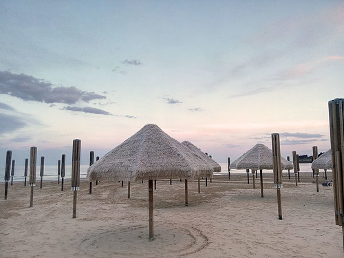 beach spring sabbia sand mare sea water ortona abruzzo italia italy costadeitrabocchi tramonto sunrise