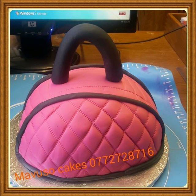 Handbag Cake by Silu Mhlanga of Mavuso Cakes n cupcakes