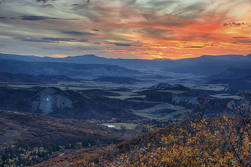 ridgway colorado sunset sanjuanmountains rockymountains valley fallfoliage fallcolors autumn
