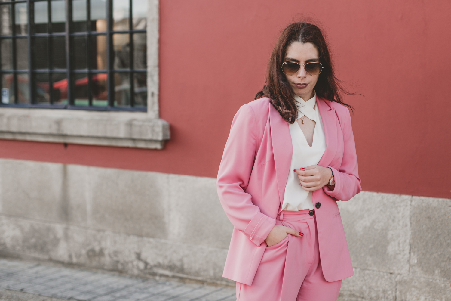 outfit-pink-suit