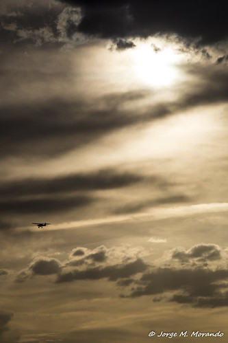 aerodrome airield clouds flight fly plane sky garray castillayleón españa es