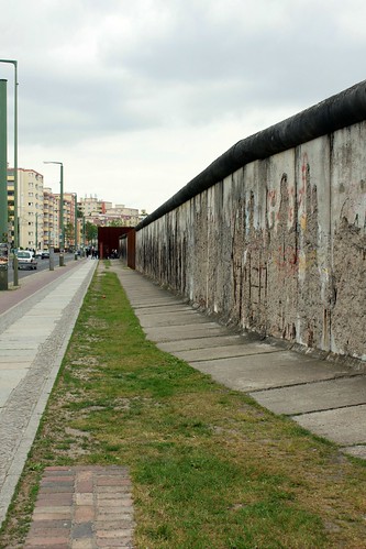 An der Gedenkstätte Berliner Mauer