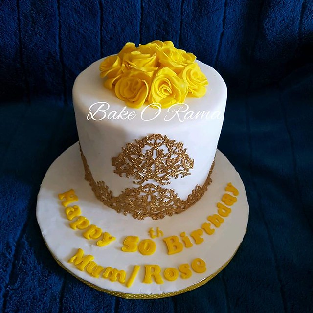 Cake by Bensy Runu of Bake O Rama