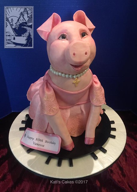 Pretty Piggy in Pink by Kati Cline of Kati's Cakes