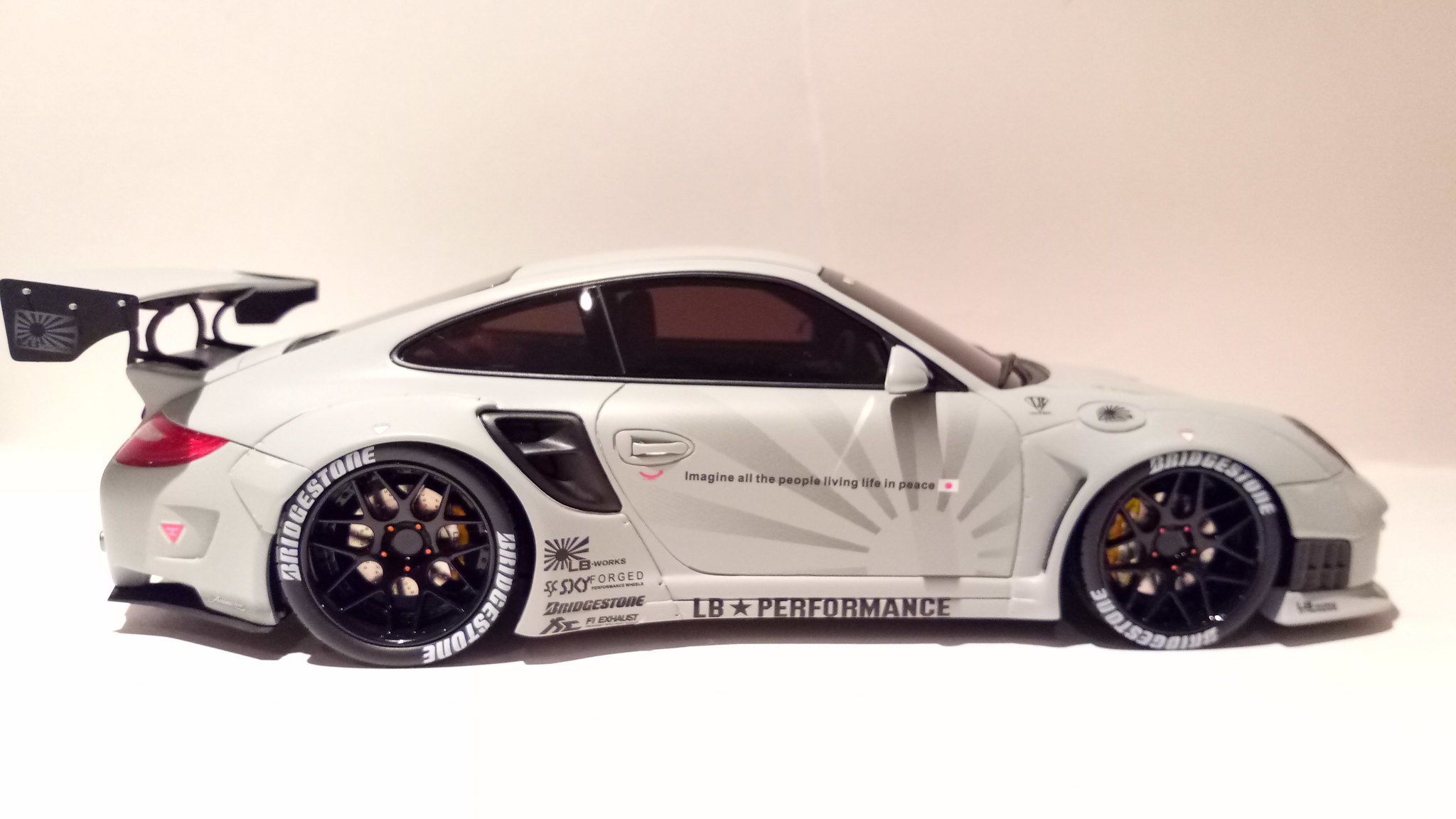 1:18 GT Spirit Porsche 911 997 LB Liberty Walk GT126 NEW 