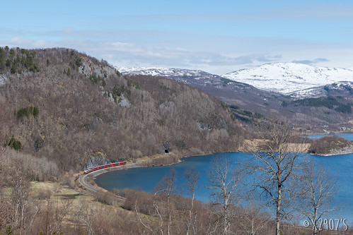 norvège di4 nsb 472 fauske nervatnet nedrevatnet train nordlandbahn neige nordlandline nordland