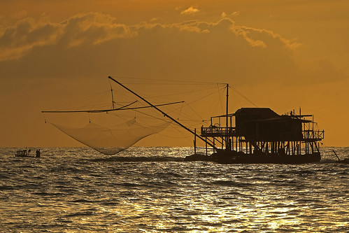 andreapucci canoneos60 pisa tuscany toscana marinadipisa retone fishing net sunset italy italia