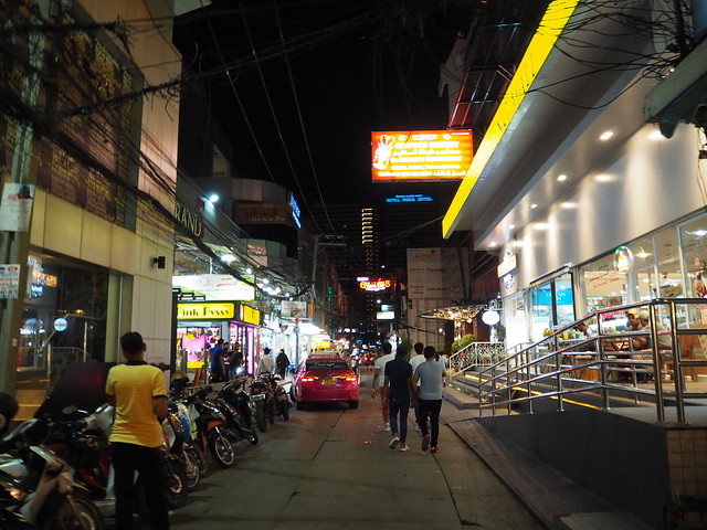 P6222902 Foodland(フードランド) スクンビット5店(Sukhumvit Soi 5) bangkok thailand バンコク タイ スーパーマーケット
