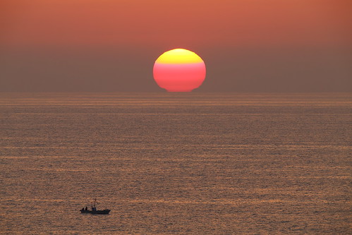 kyoto tango fishingboat beach coast seashore shore sea ocean sun sunset japan japon landscape tangopeninsula 丹後町 丹後半島 京都 日本 海岸 夕日 夕焼け 日没 京丹後 海 sky