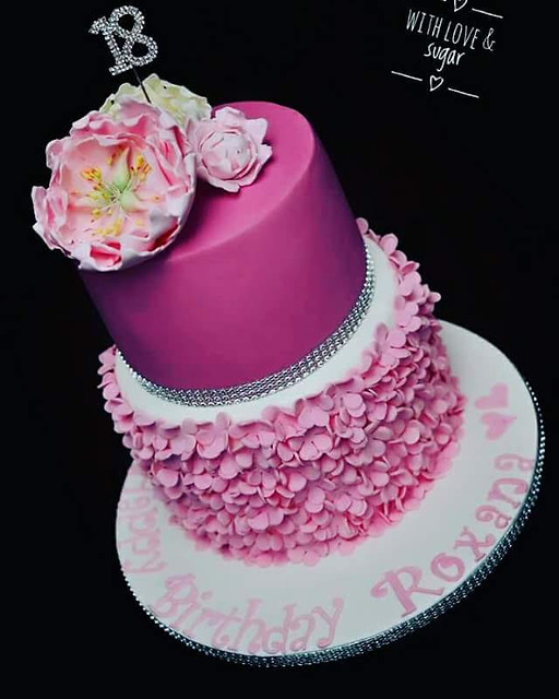 Cake by Lyna Baby of With love & sugar