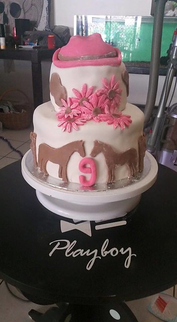 Cake by DeeDeelicious Cakes - affordable cakes