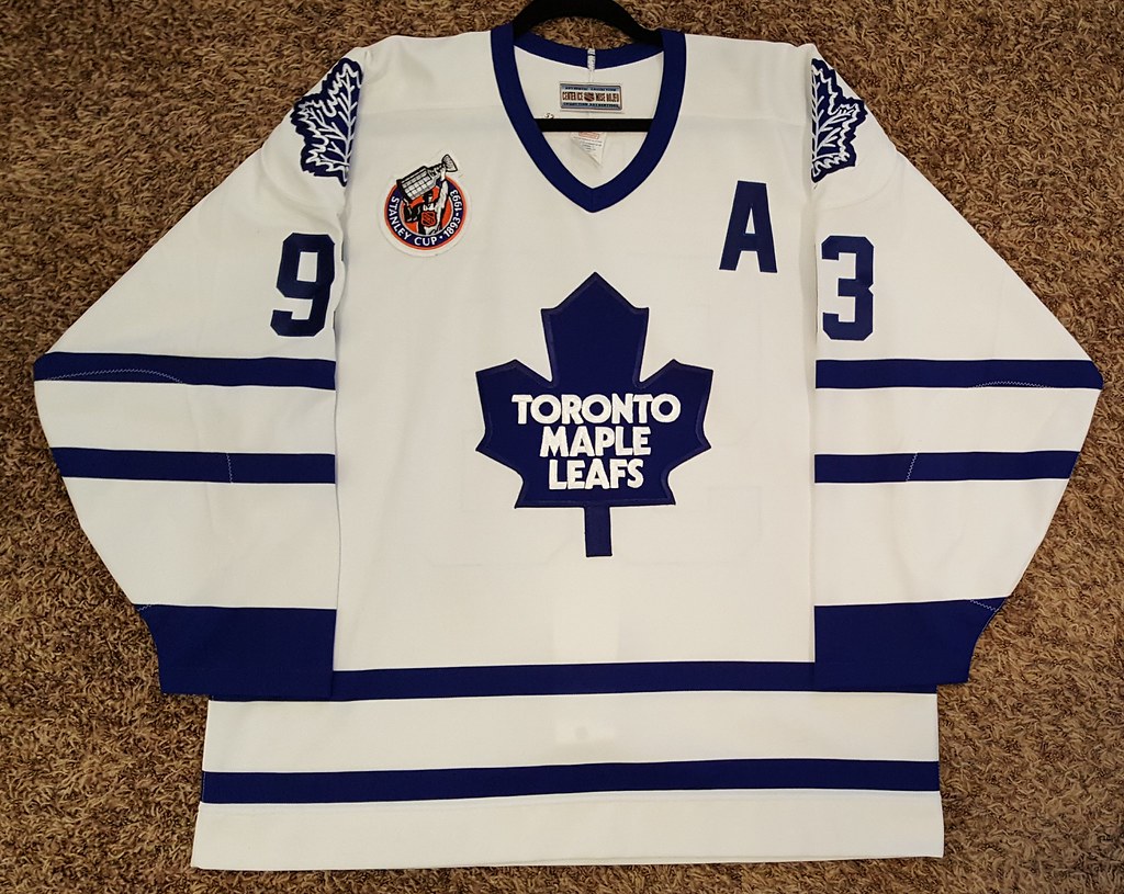 Toronto Maple Leafs Doug Gilmour 92-93 Home