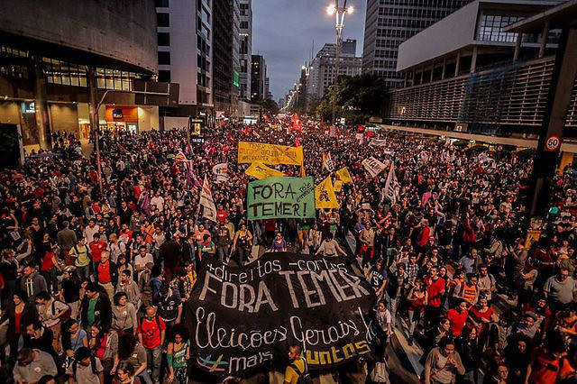 Conheça as propostas da Frente Brasil Popular para o país sair da crise