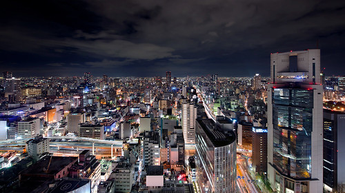 osaka japan night cityscape nightview citylights lights light highbuilding highbuildings road windows cars longexposure 1424mmf28g 1424 d800e glass reflection reflections sky clouds skyscaper tallbuilding nightimage skyscape hilton lightstream 大阪 日本 町 照明 車 建物 夜 道 光 空 雲 高い建物 夕方 光の流れ 長時間露光 skyline architecture outdoor building buildingstructure infrastructure skyscraper