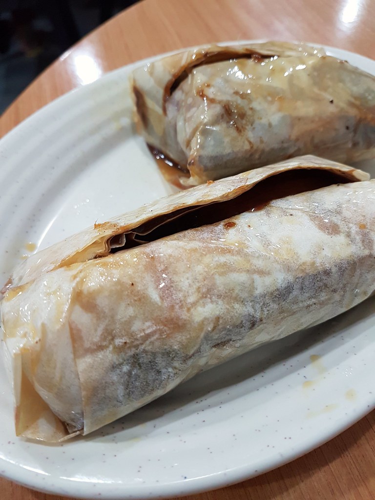 纸包鸡 Paper Wrapped Chicken $4.50/pc @ Leong Ya Kitchen 梁雅 USJ 10