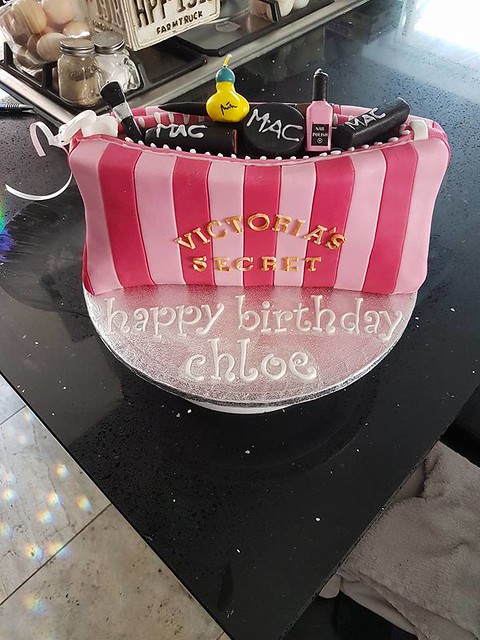 Cake by Carls cakes