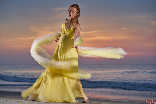 beach sunrise yellow dress flowy sony batis a7rii godox kurebeach nc beautiful