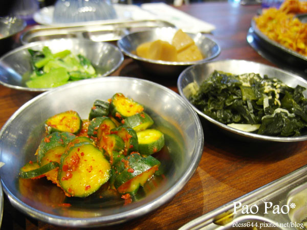 滋滋咕嚕韓式烤肉(台中綠園道店)