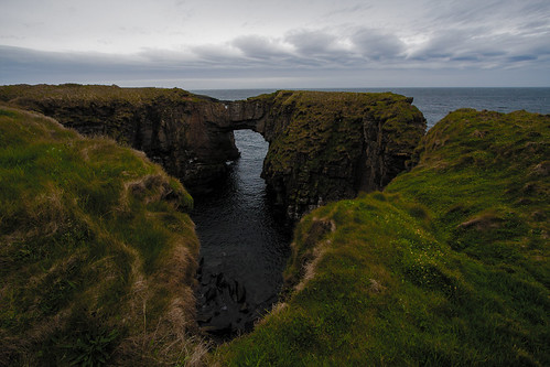 vatofkirbister stronsay orkneyislands orkney arch seaarch grey green ocean erosion cave cliff splib1