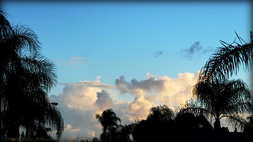 40x15028 aroundthehouse clearwaterfl clouds fsphotopic jun2017 m1 mmode skies