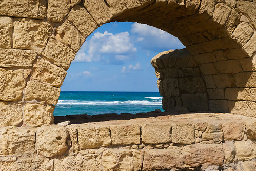 walls windows ocean view ruins