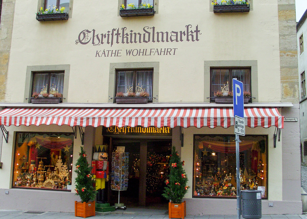 rothenburg-ob-der-tauber-christmas-shop