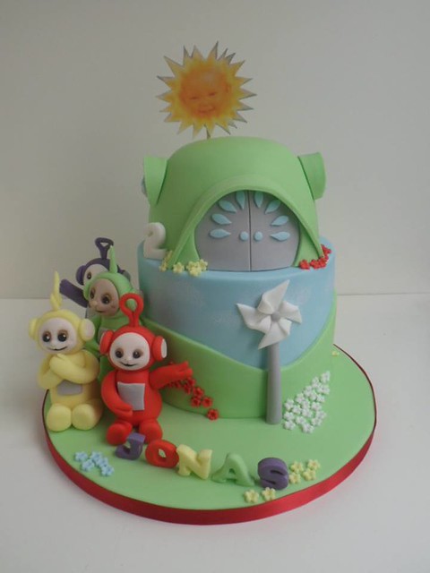 Cake by Carpel's Creative Cakes
