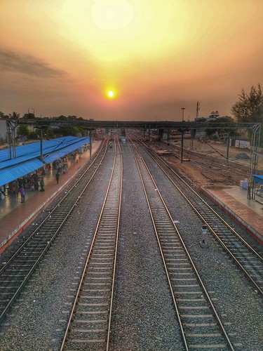 railwaystation railtrack sunrise tirupur tamilnadu india