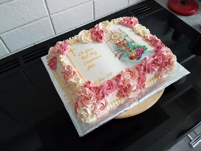 Cake by Emilia Kujawa