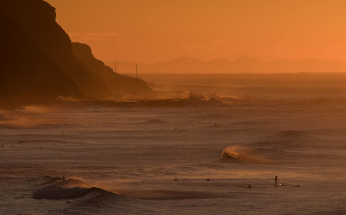 pentax k1 smcpentaxda18135mmf3556 dawn sunrise surf swell waves offshore cliffs barbeach