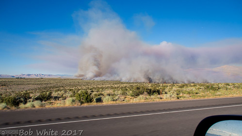 california norcal lassencounty commute hwy395 wildfire fire smoke brushfire longvalleyfire doyle calfire mirror